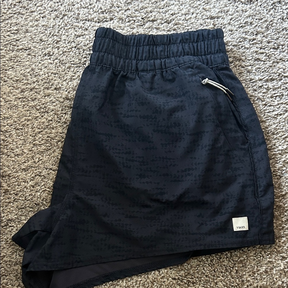 Black Athletic Shorts with Zipper Pocket